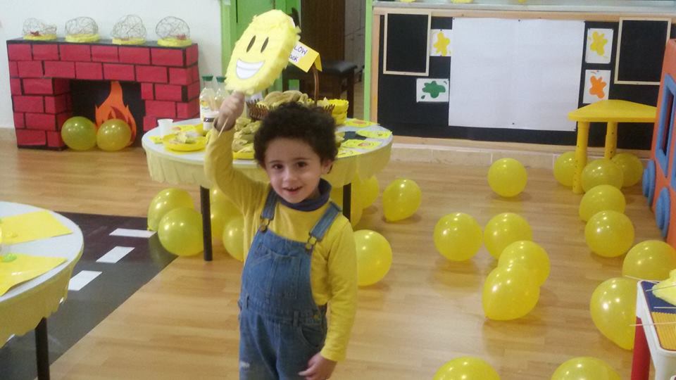 Yellow Day / Pre Kg  