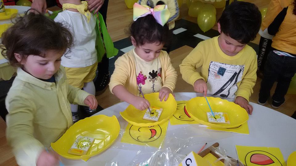 Yellow Day / Pre Kg  